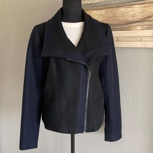 Ann Taylor black and blue color block Wool blend Jacket size 12.